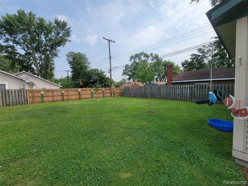 5869 Hipp Street, Taylor, MI 48180 — Photo 6