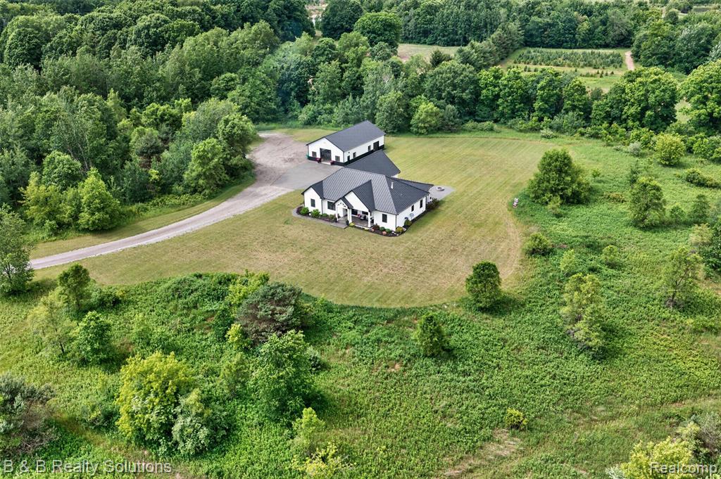 6204 Fish Lake Road, North Branch, MI 48461 — Photo 64