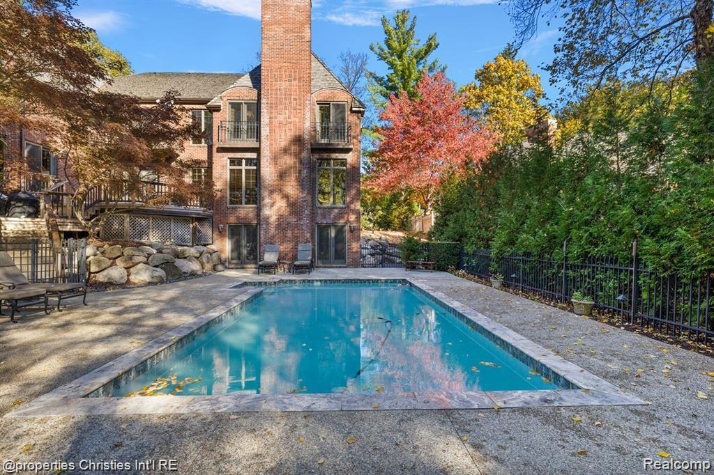 633 Hawthorne Street, Birmingham, MI 48009 — Photo 10