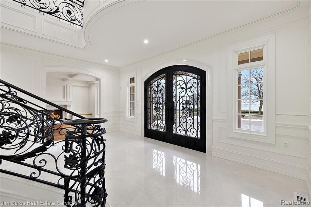 707 Lake Shore Road, Grosse Pointe Shores, MI 48236 — Photo 8