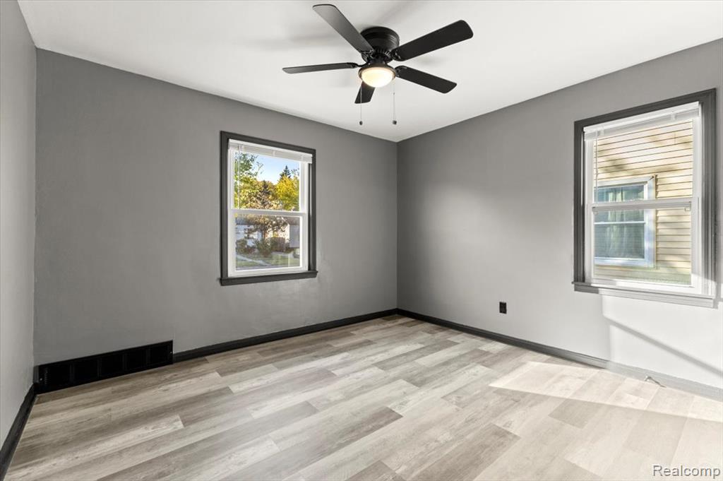 8418 Fielding Street, Detroit, MI 48228 — Photo 27