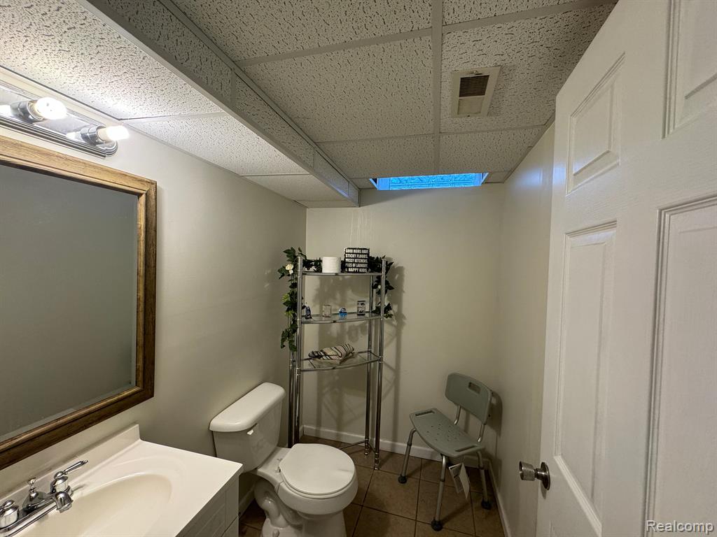 3899 CENTURY Court, Ypsilanti, MI 48197 — Photo 39