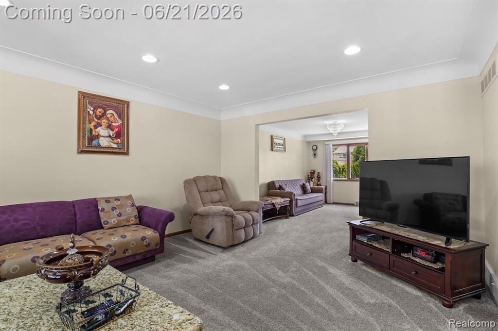 26449 Haverhill Drive, Warren, MI 48091 — Photo 7
