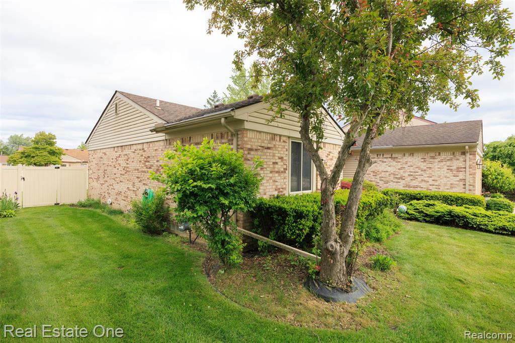 1194 Paddington Road, Canton, MI 48187 — Photo 33