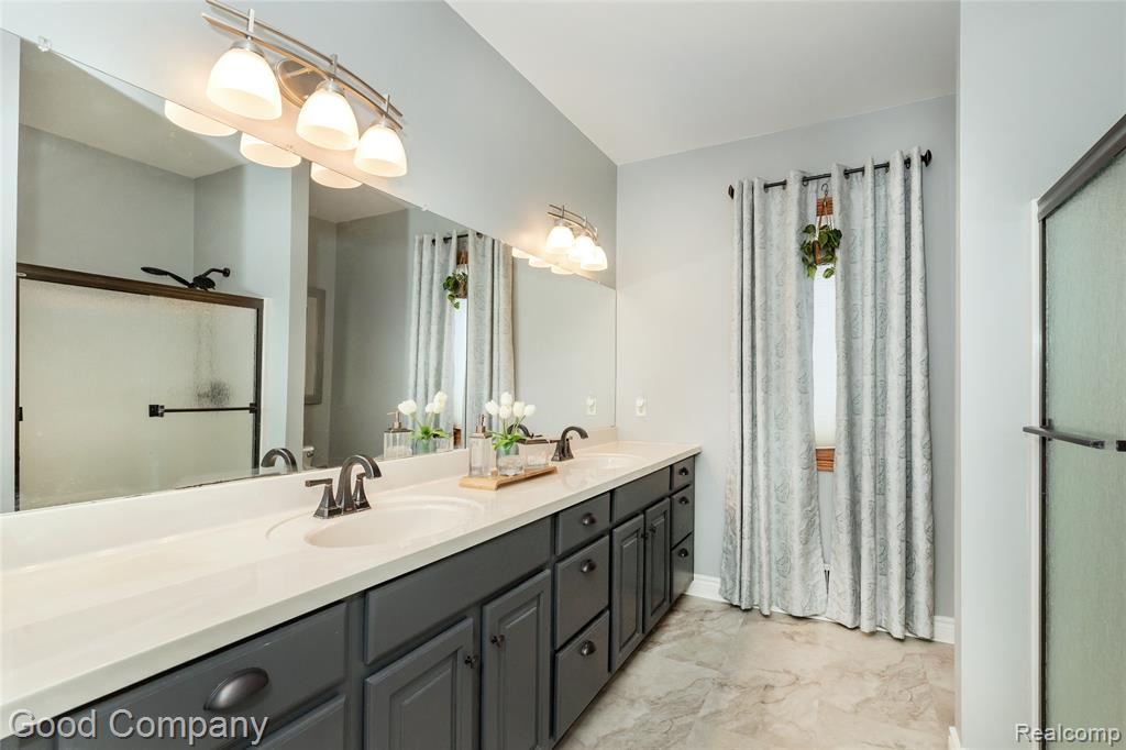 7526 Summer Breeze Trail, Howell, MI 48843 — Photo 20