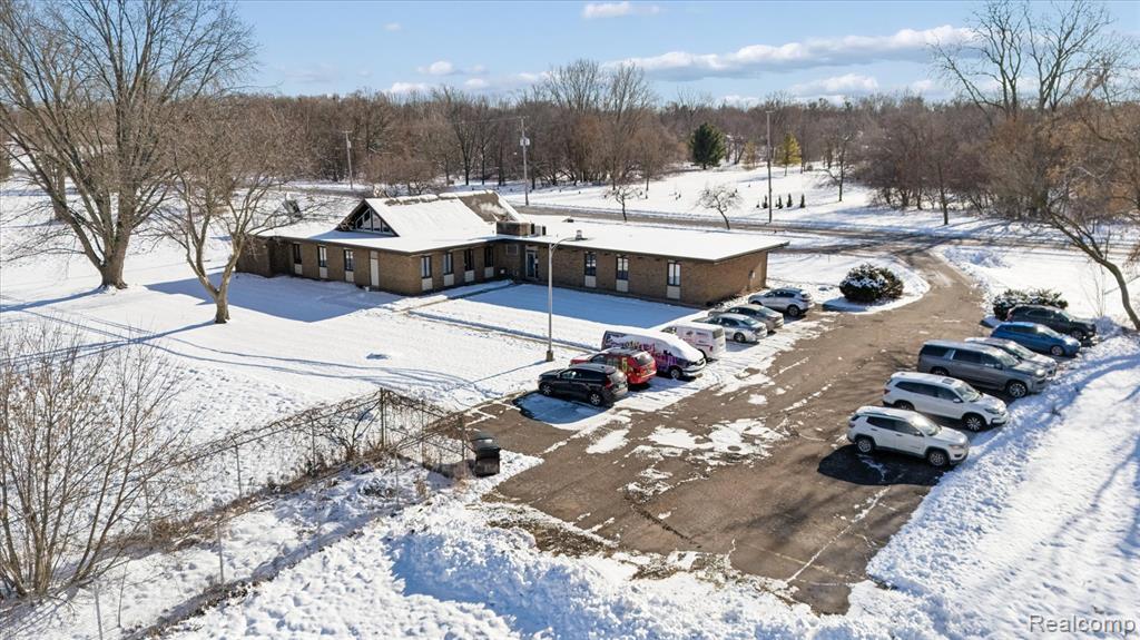 600 W CAVANAUGH Road, Lansing, MI 48910 — Photo 9