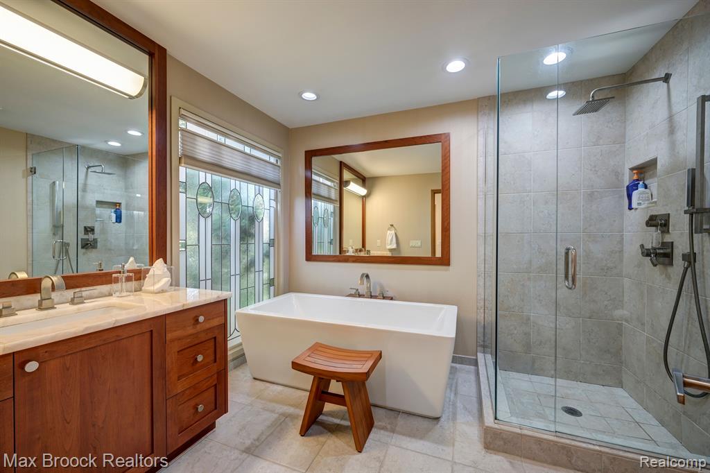 6324 ROSE Boulevard, West Bloomfield, MI — Photo 28