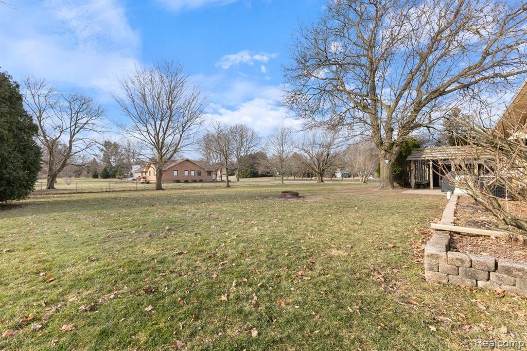 68864 WINGATE Drive, Washington, MI 48095 — Photo 46