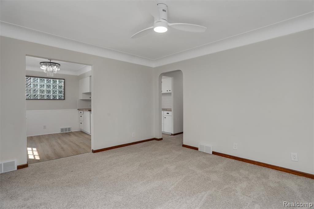 5805 Guilford Street, Detroit, MI 48224 — Photo 5