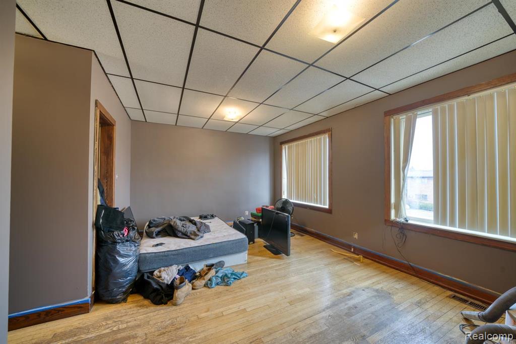 10325 Cadieux Road, Detroit, MI 48224 — Photo 28