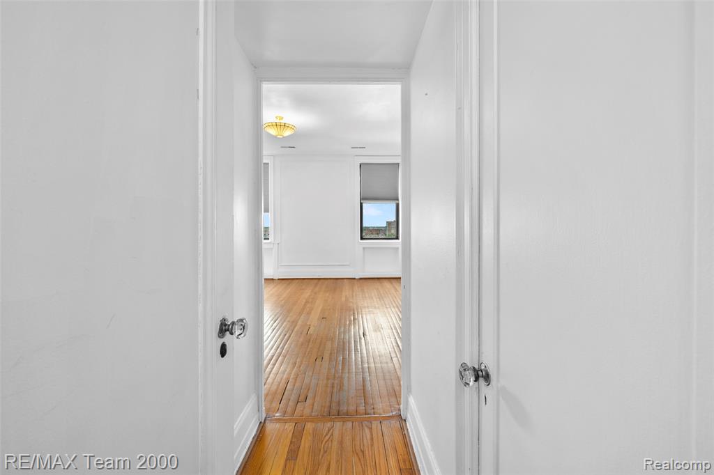 2900 E Jefferson Avenue, 61-C8, Detroit, MI 48207 — Photo 21