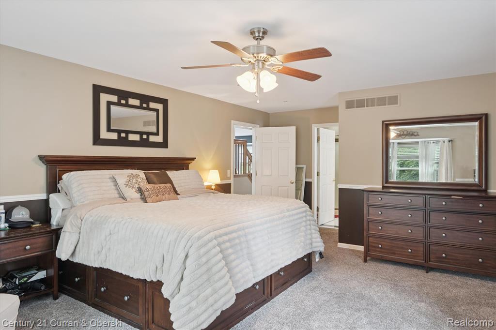 4025 Forest Edge Drive, Commerce Twp, MI 48382 — Photo 21
