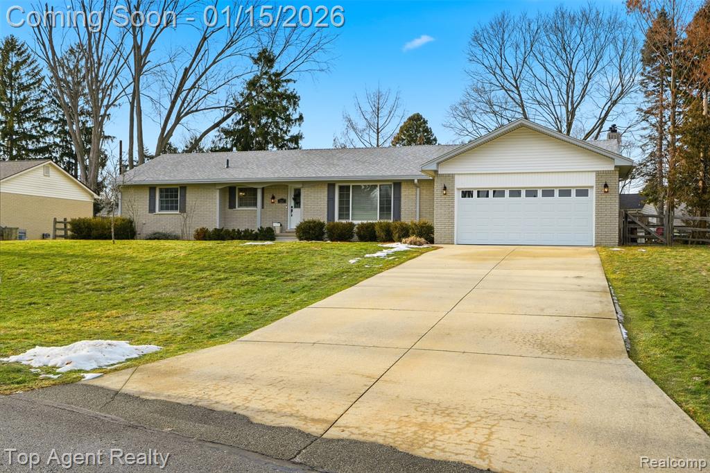 5267 Rostraver Court, Shelby Twp, MI 48316 — Photo 2