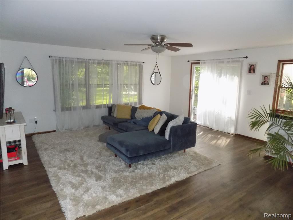 9207 Whitall Lane, Grosse Ile, MI 48138 — Photo 22