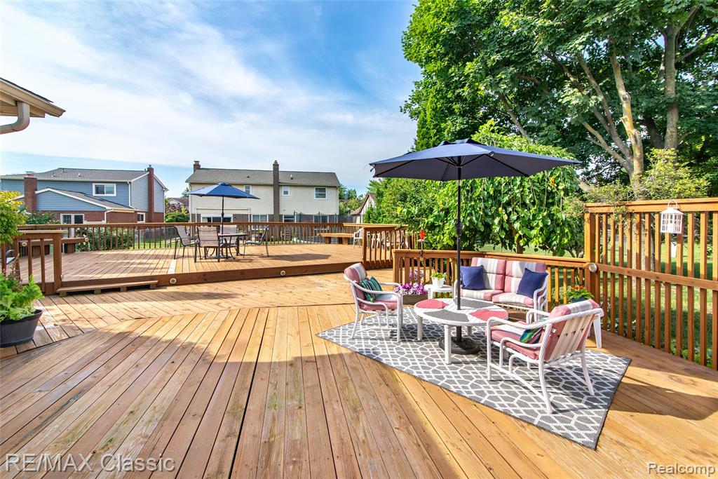 45025 Claymore Drive, Canton, MI 48187 — Photo 38