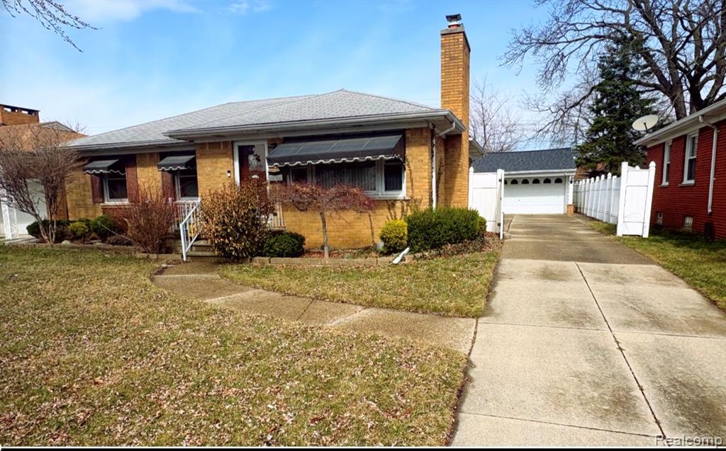 17619 Sprenger Avenue, Eastpointe, MI 48021 — Photo 2