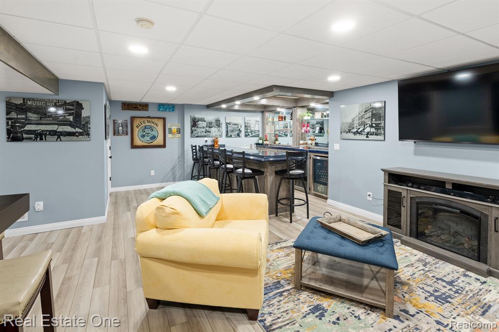 41694 MAGNOLIA Court, Novi, MI 48377 — Photo 18
