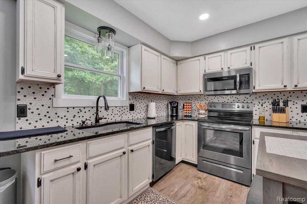 5010 BELLE RIVER Road, Attica, MI 48412 — Photo 16