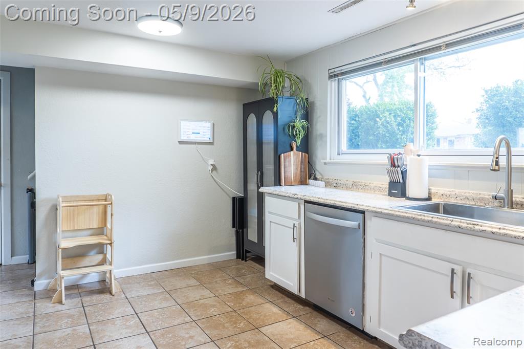 529 John Rolfe Drive, Monroe, MI 48162 — Photo 11