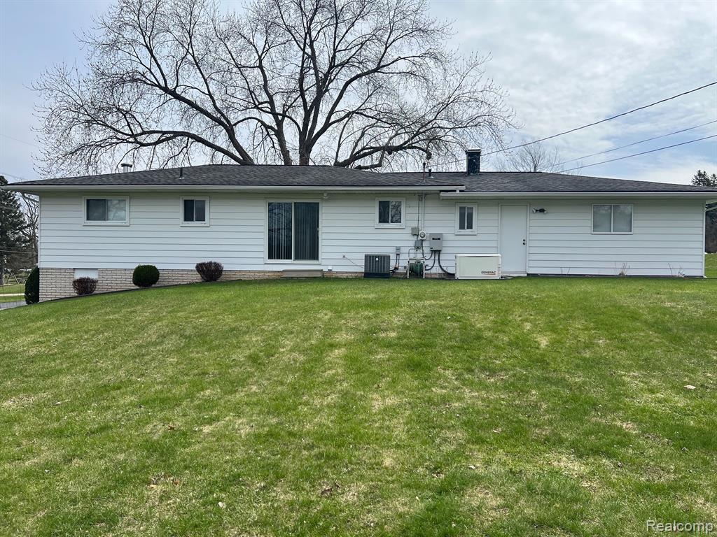 5447 GUYETTE Street, Clarkston, MI — Photo 3