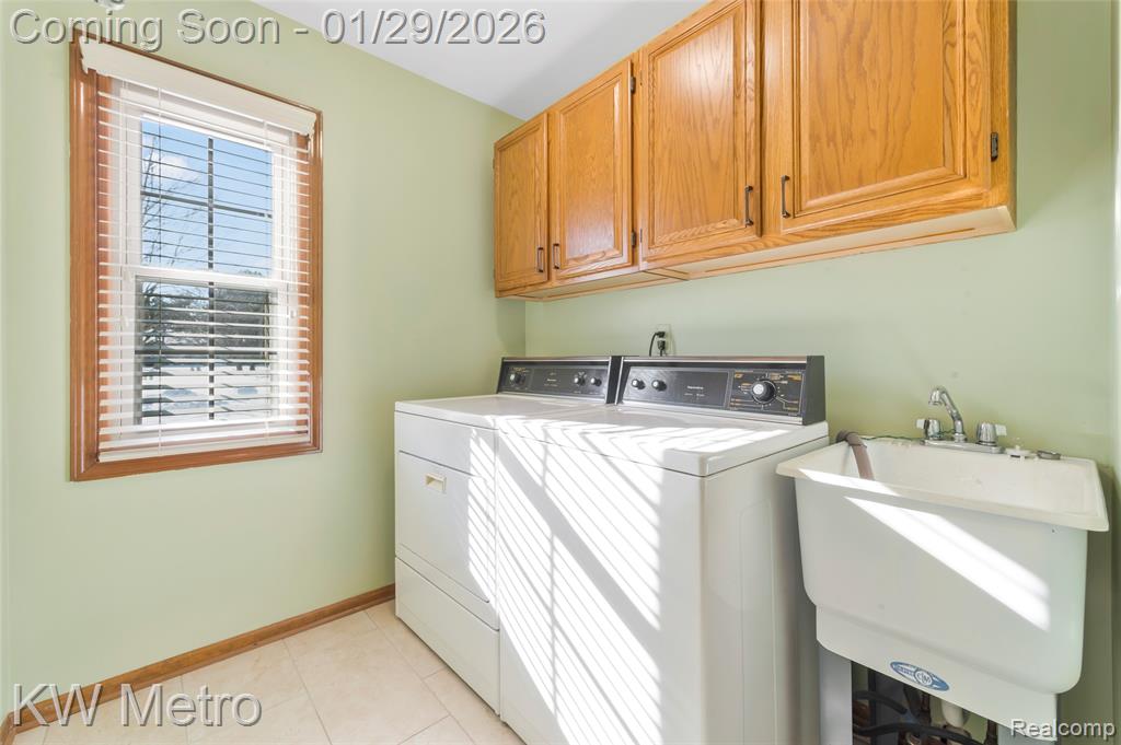 49321 Glasco Court, Utica, MI 48315 — Photo 24