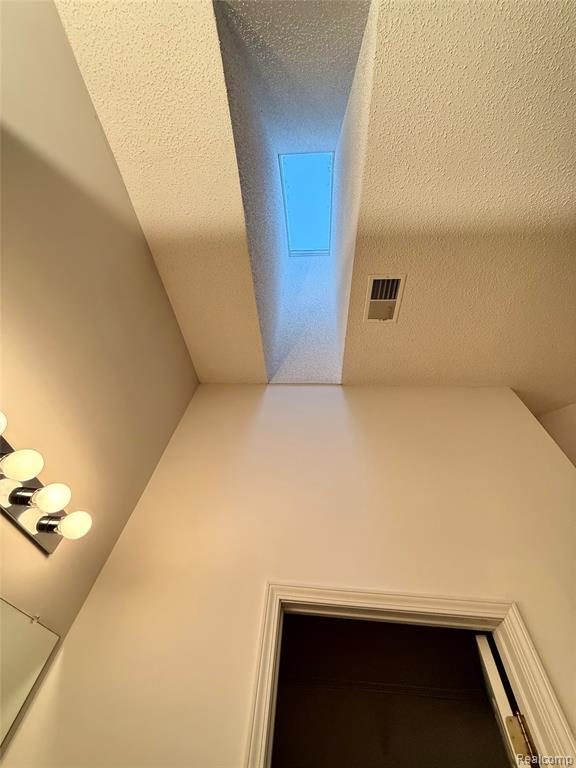 49663 Draper Circle, 69, Plymouth, MI 48170 — Photo 19