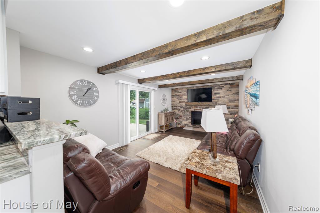 4624 Maeder Street, Shelby Twp, MI 48316 — Photo 9