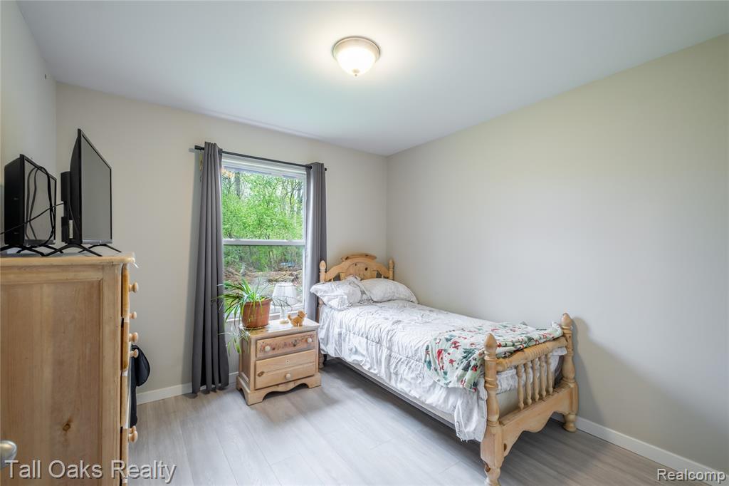 2616 Maryland Avenue, Flint, MI 48506 — Photo 13