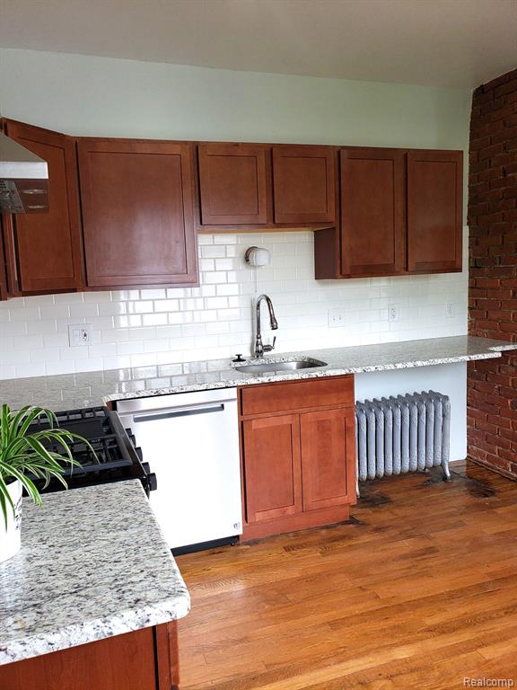 2511 SEYBURN Street, Detroit, MI 48214 — Photo 11