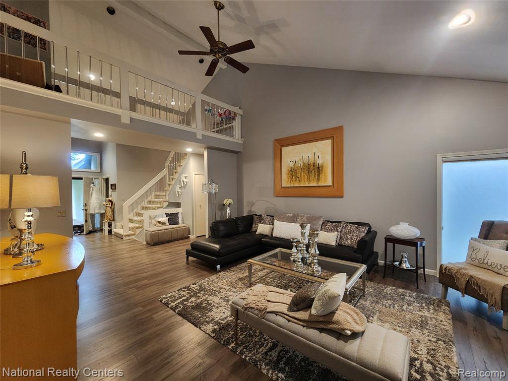 47348 CIDER MILL Drive, Novi, MI — Photo 3