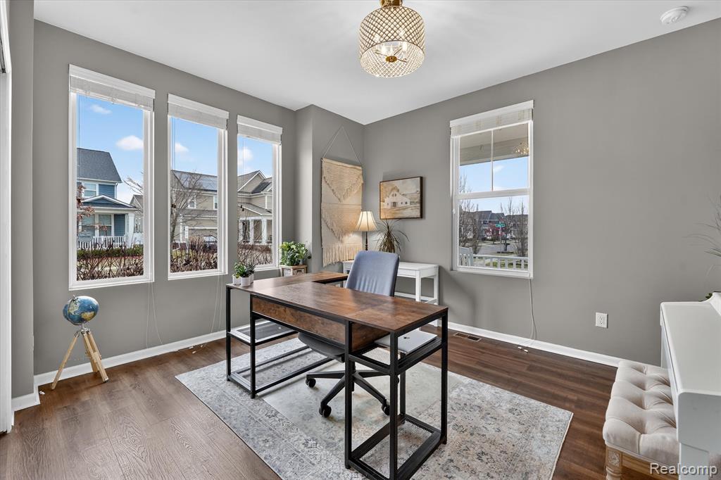 990 Shay Street E, Canton, MI 48188 — Photo 7