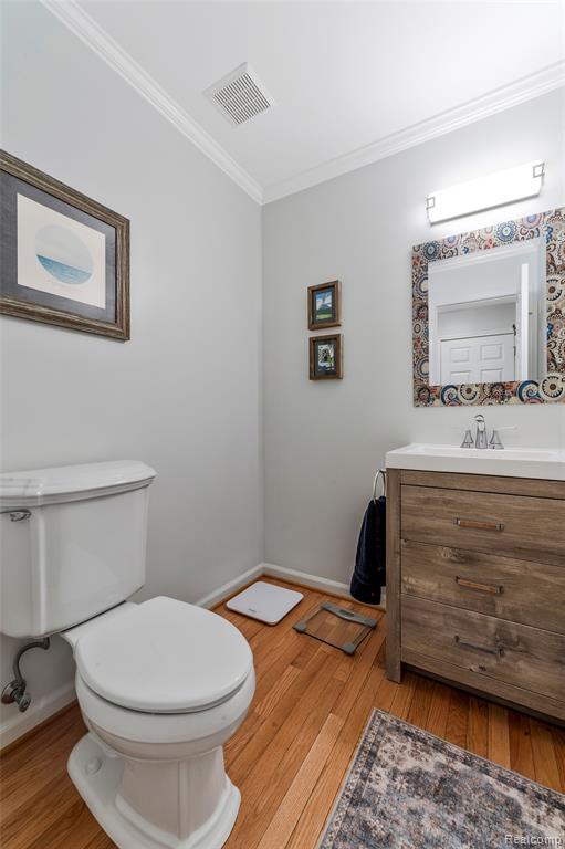 599 Nakomis Trail, Lake Orion, MI 48362 — Photo 21