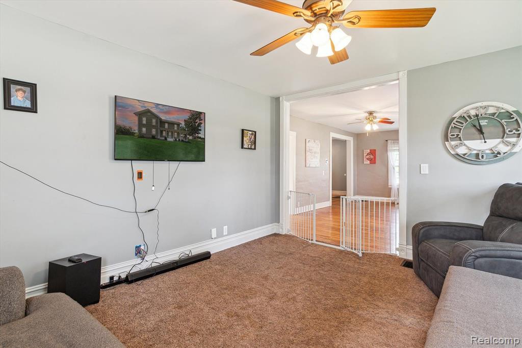 9589 CLINTON MACON Road, Tecumseh, MI 49286 — Photo 12