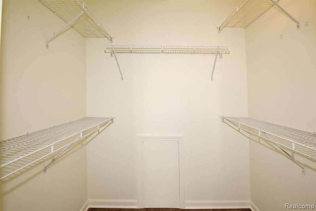 39516 ROCKCREST Lane, Northville, MI 48168 — Photo 26