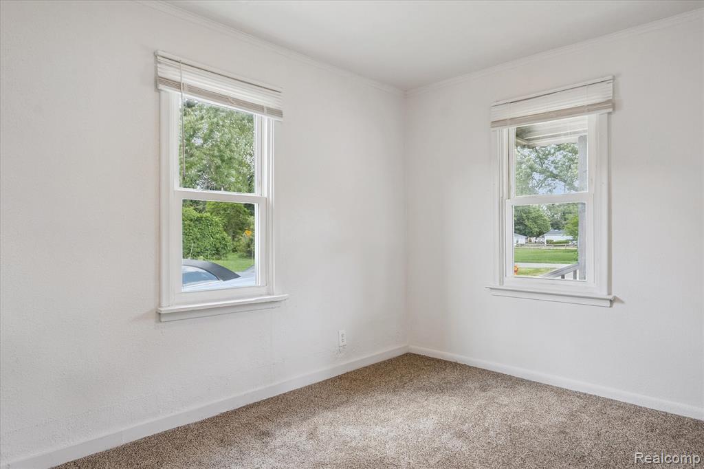 8240 Westpoint Street, Taylor, MI 48180 — Photo 29