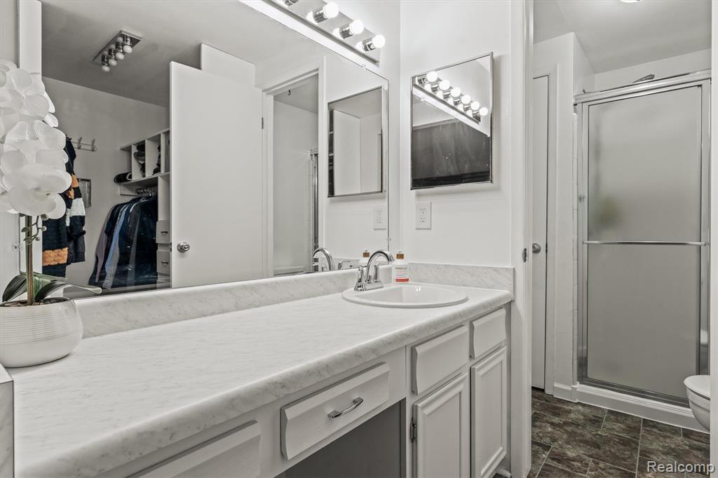 21392 E Glen Haven Circle, Novi, MI 48167 — Photo 20