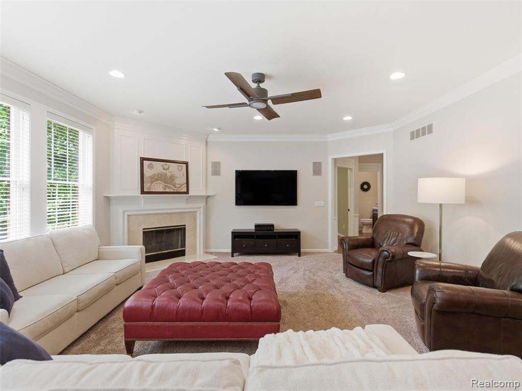 5454 Creekmonte Drive, Rochester, MI 48306 — Photo 11