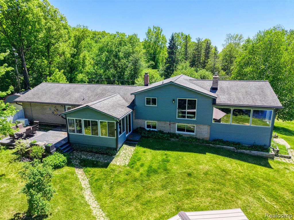 940 Rowland Road, Leonard, MI 48367 — Photo 5