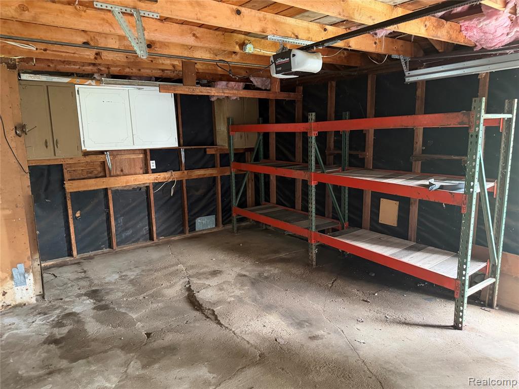 39865 Sylvia Street, Harrison Township, MI — Photo 4