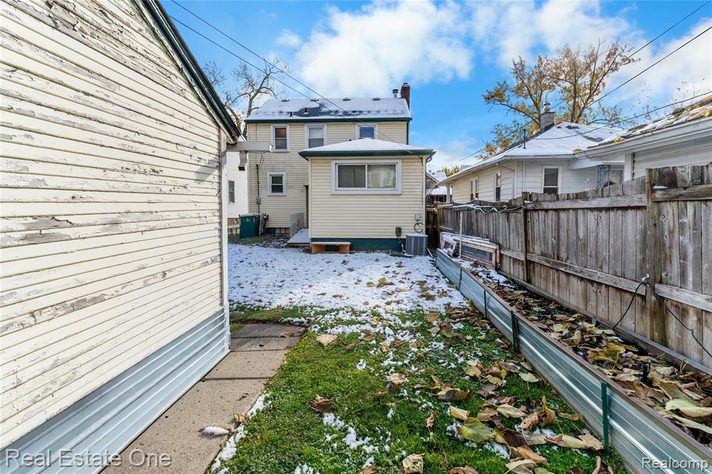 716 Kings Highway, Wyandotte, MI 48192 — Photo 26