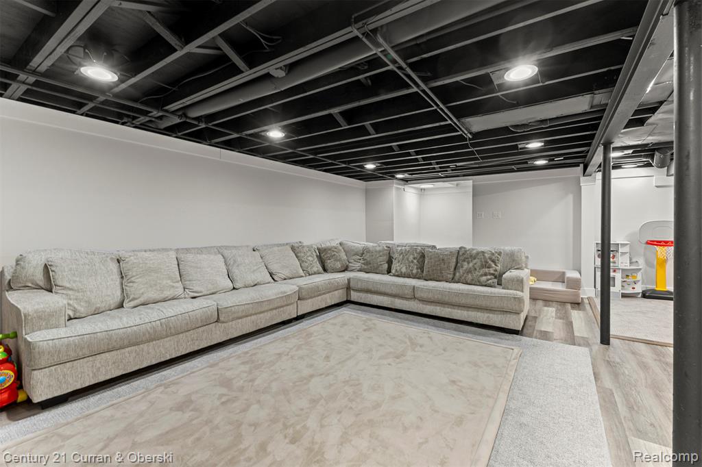 7612 Admiralty Drive, Canton, MI 48187 — Photo 34