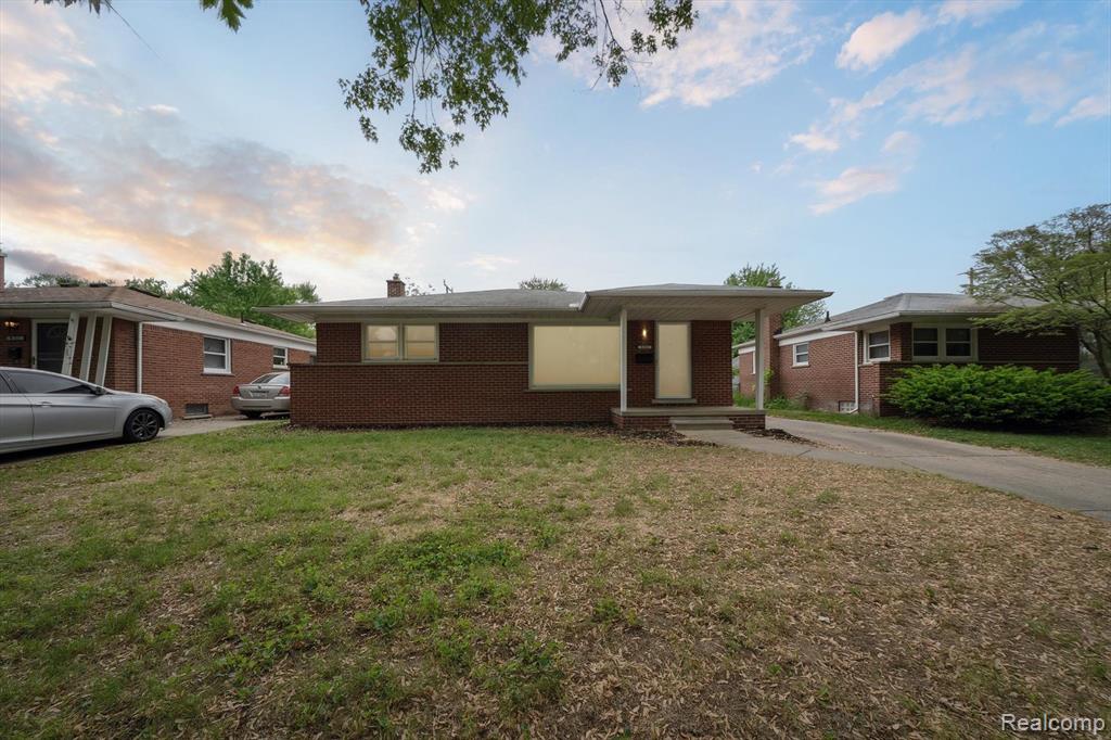8356 GLENGARY Street, Dearborn Heights, MI 48127 — Photo 26