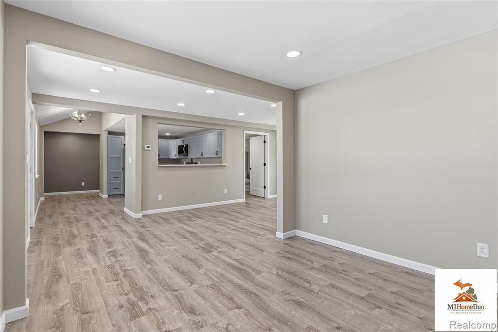 713 S Mill Street, Clio, MI 48420 — Photo 8