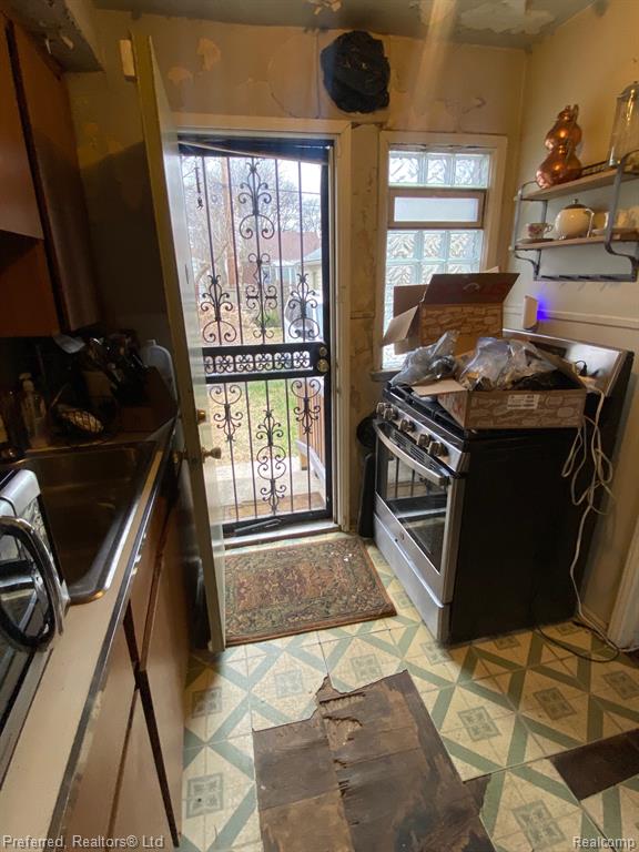 20209 Meyers Road, Detroit, MI 48235 — Photo 18
