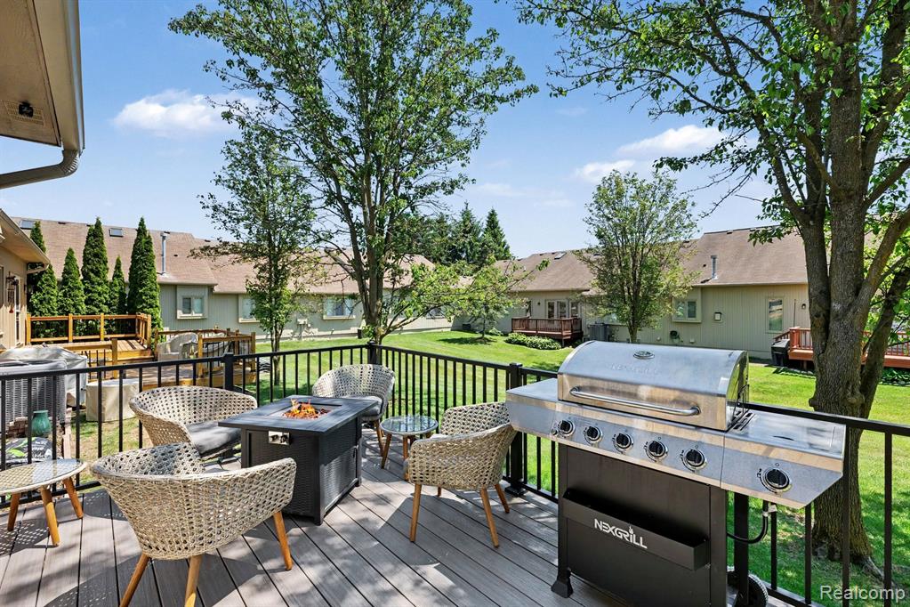 4337 Elaine Court, Utica, MI 48316 — Photo 33