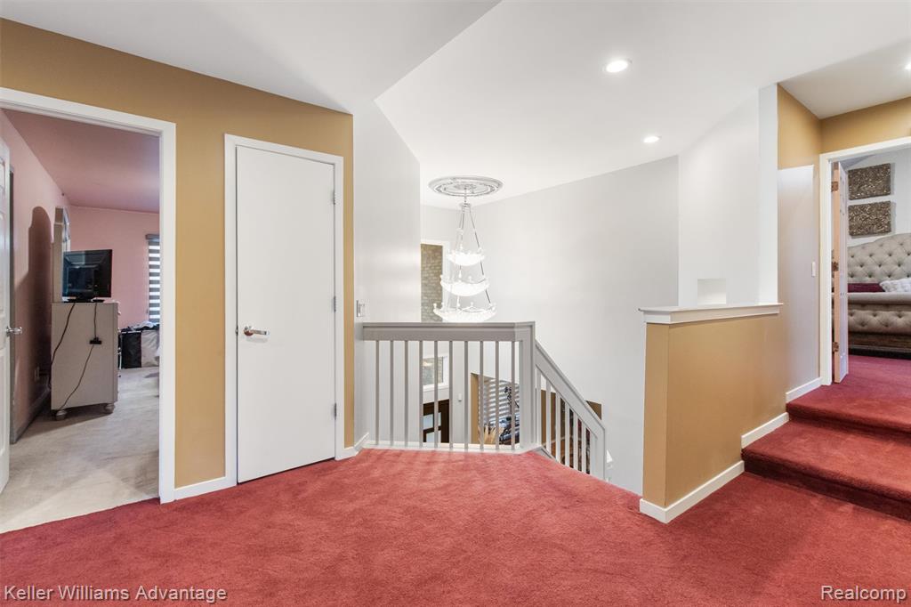 4656 Stoneview, West Bloomfield, MI — Photo 35