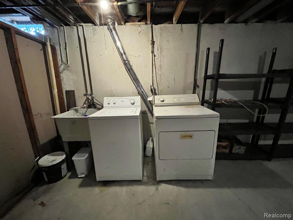 23025 Liberty Street, 13, Saint Clair Shores, MI 48080 — Photo 34