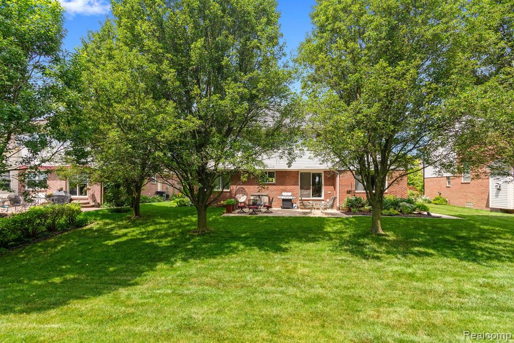 53821 Blakely Court, New Baltimore, MI 48047 — Photo 5