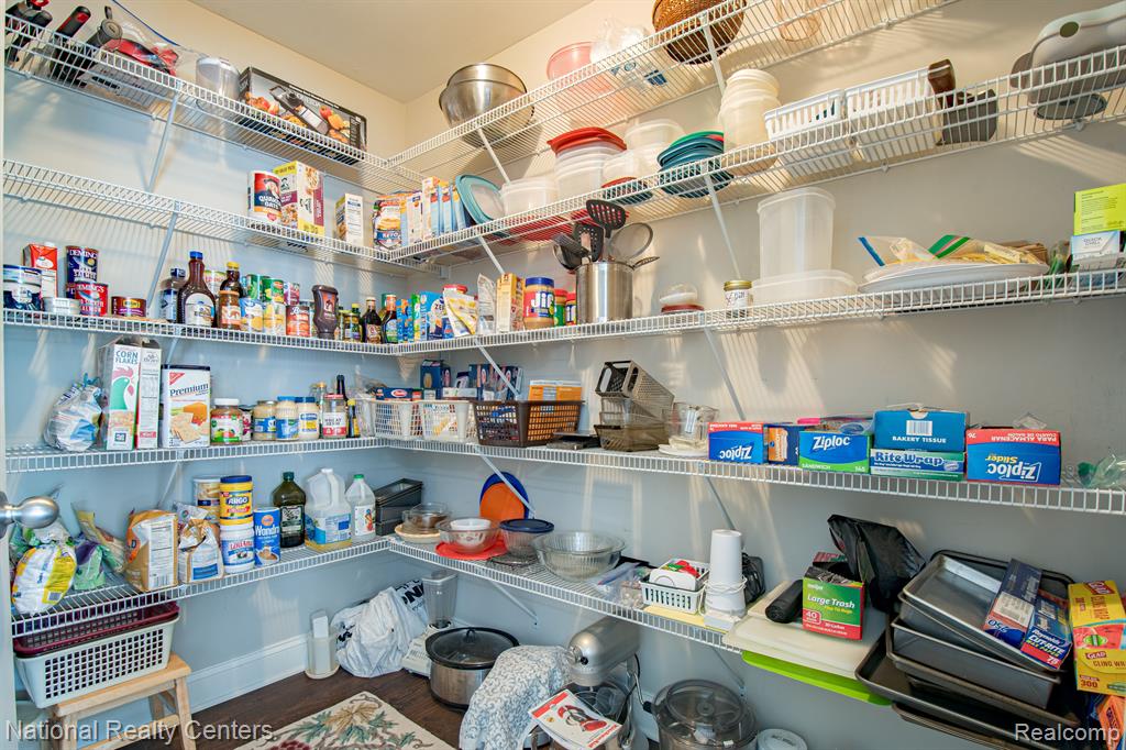 471 HOSTA, Howell, MI 48843 — Photo 12