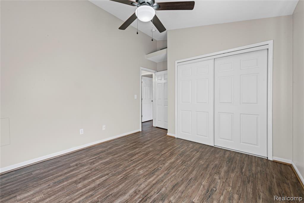 23351 Stiles Court, Brownstown, MI 48183 — Photo 12